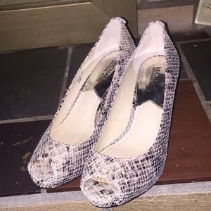 MICHAEL Michael Kors Faux Print Peeptoe Pumps 6.5